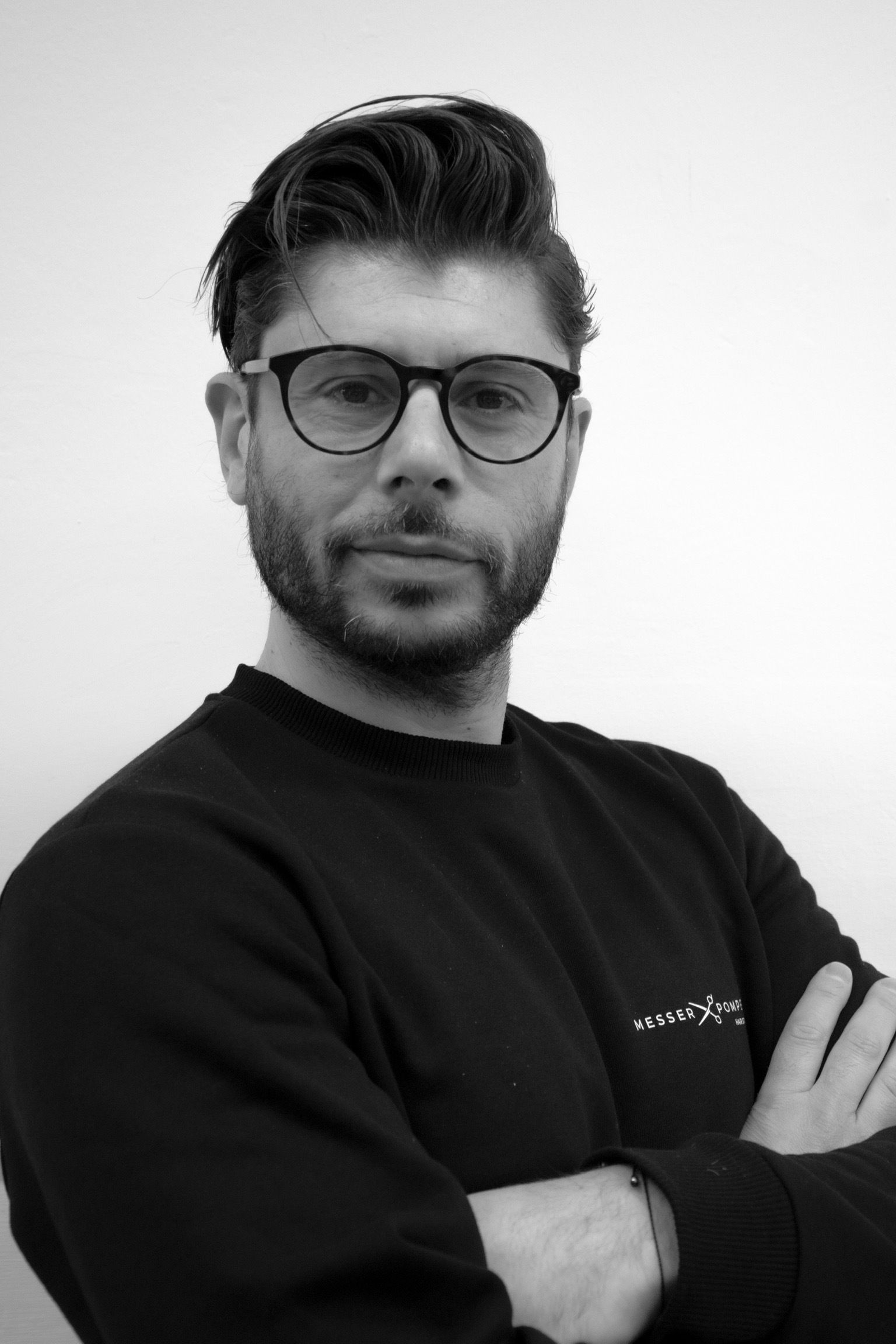 MANUEL