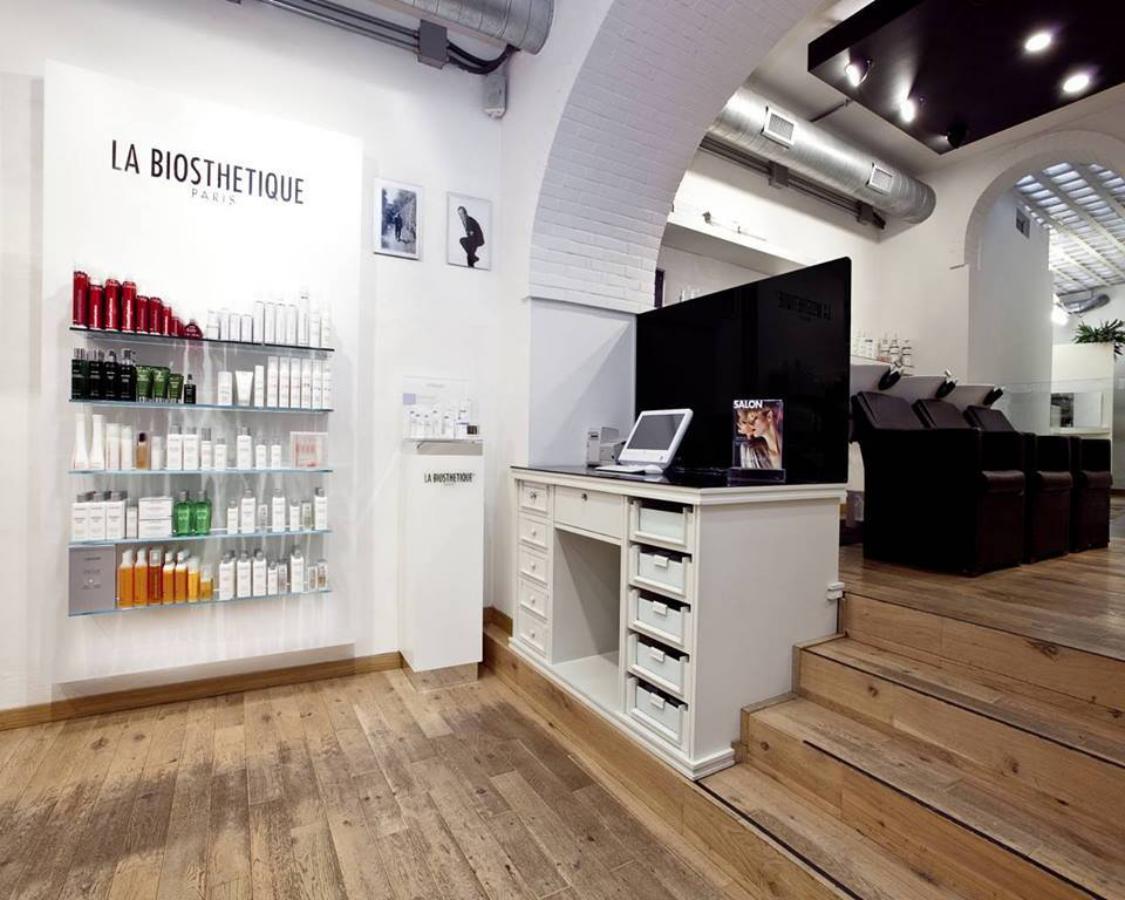 Shock acconciature, via dei gonfalonieri, 15 a cremona: prezzi ... Negozi parrucchieri particolari