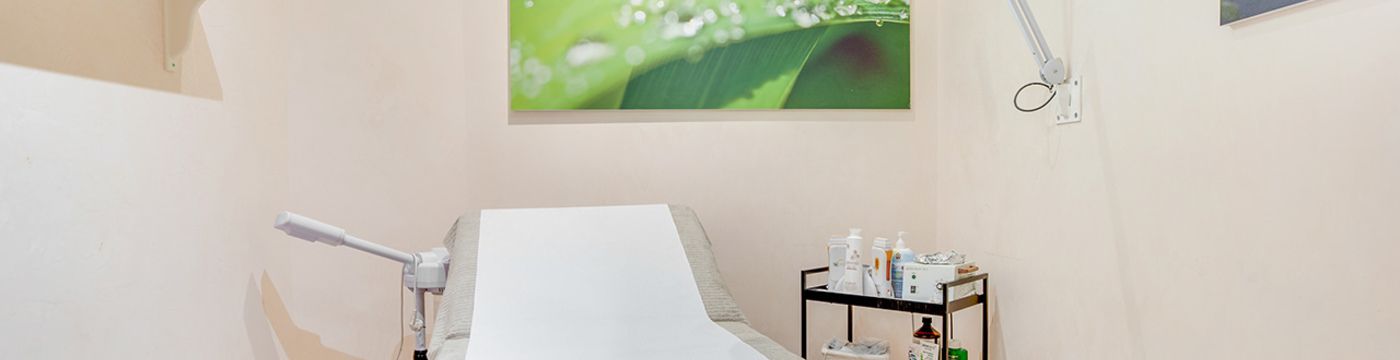 Essenza Beauty & Nails